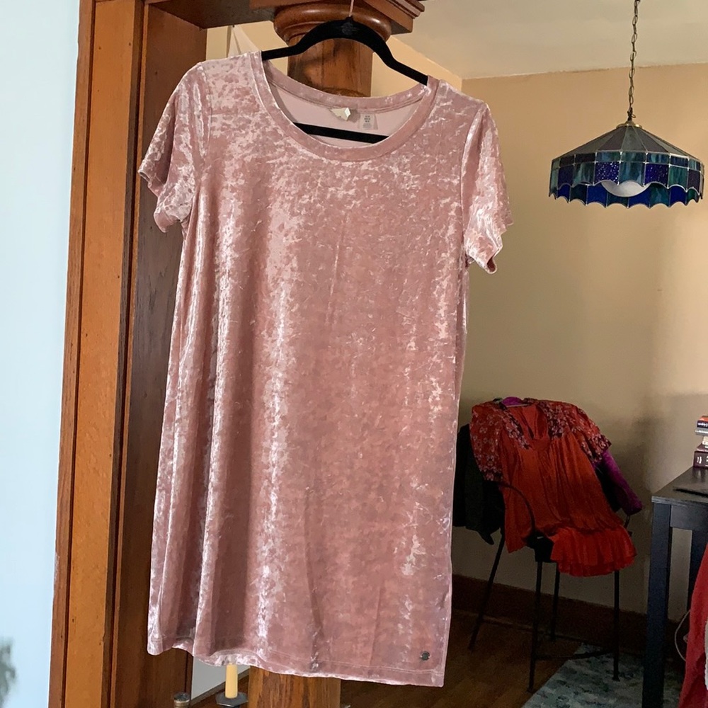 Roxy pink crushed velvet dress